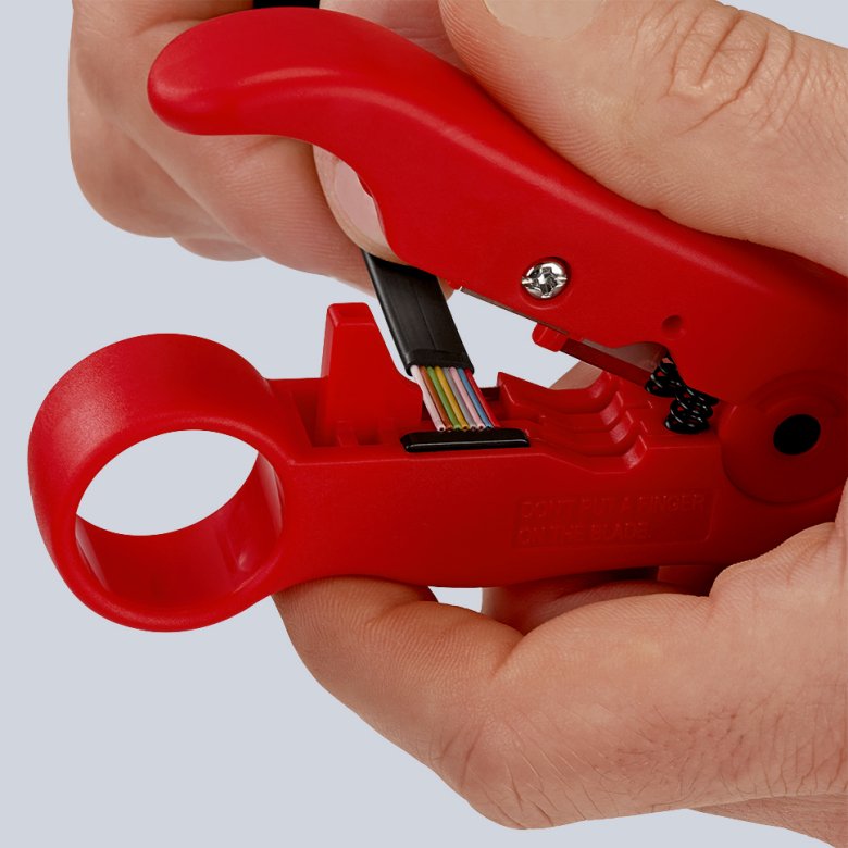 EAN 4003773077961 - Knipex 16 60 06 SB pelacable Rojo imagen 4