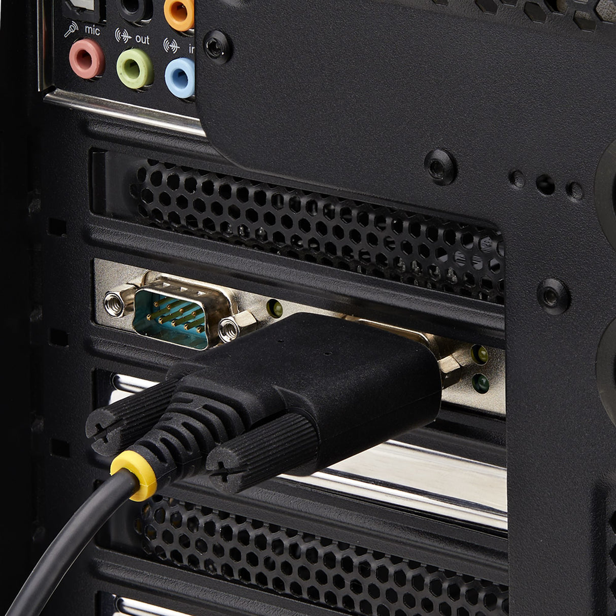 EAN 65030900270 - StarTech.com 2S232422485-PC-CARD tarjeta y adaptador de interfaz Interno De serie imagen 7
