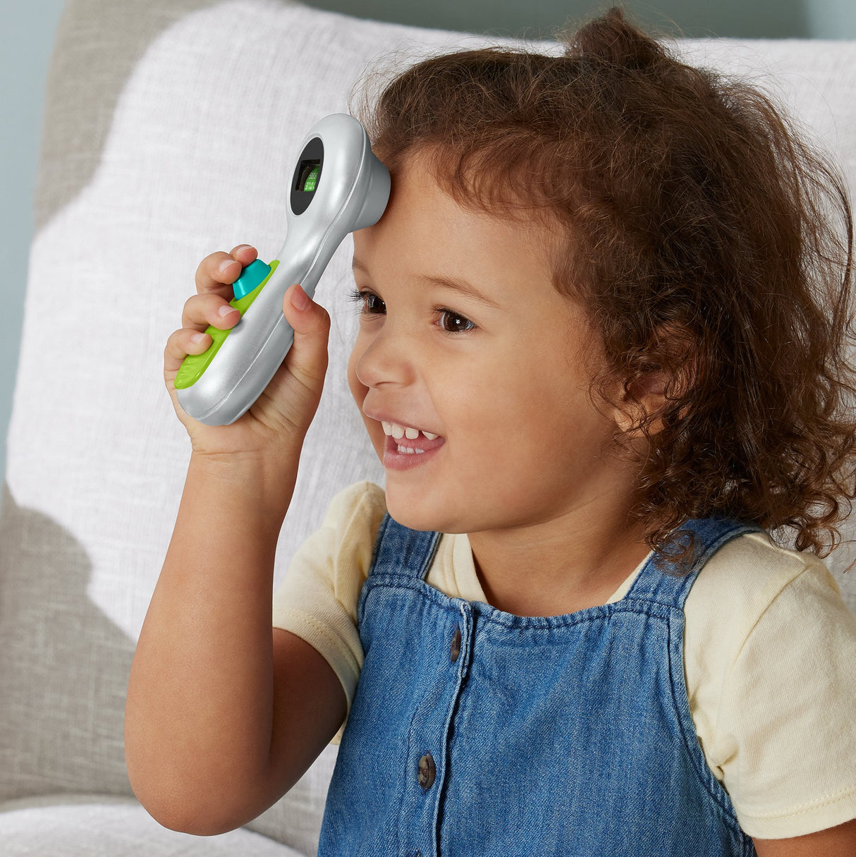 EAN 0194735246830 - Fisher-Price HYH26 juego de rol imagen 4