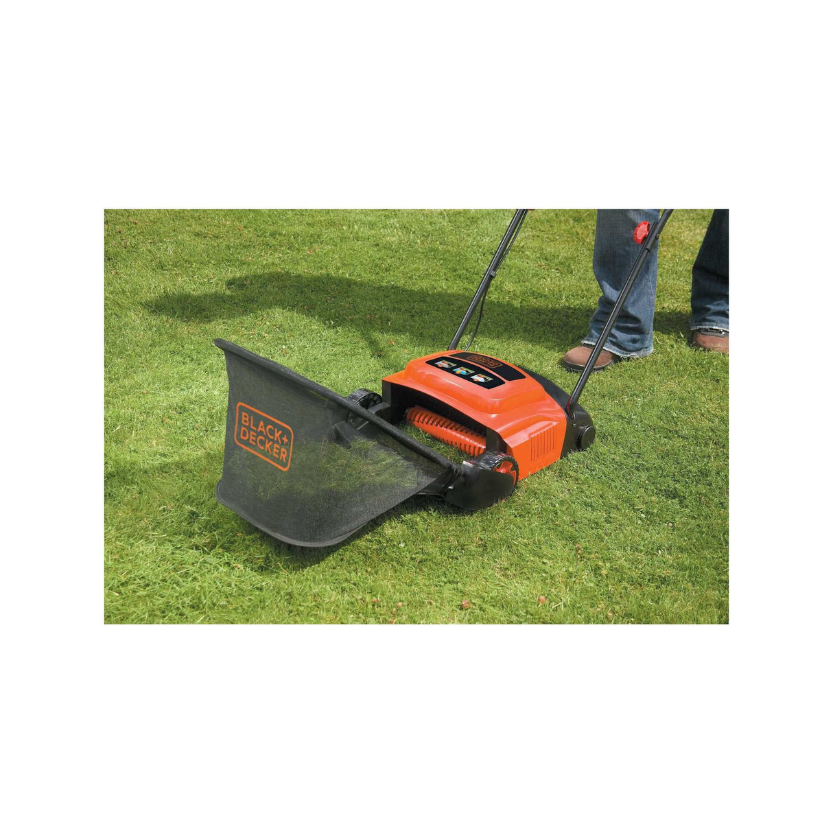 EAN 5035048190050 - Black & Decker GD300-QS escarificador de césped 600 W Negro, Naranja imagen 2