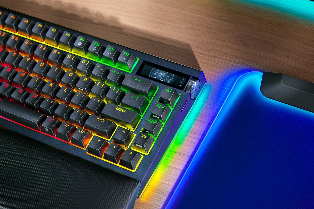 EAN 8887910073827 - Razer BlackWidow V4 Pro teclado Juego USB + RF Wireless + Bluetooth QWERTY Internacional de EE.UU. Negro imagen 5