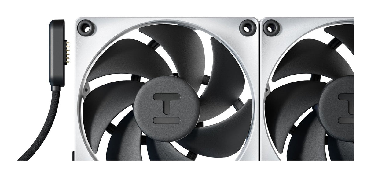 EAN 1220000350670 - HYTE THICC FP12 Procesador Ventilador 12 cm Negro, Blanco 3 pieza(s) imagen 9