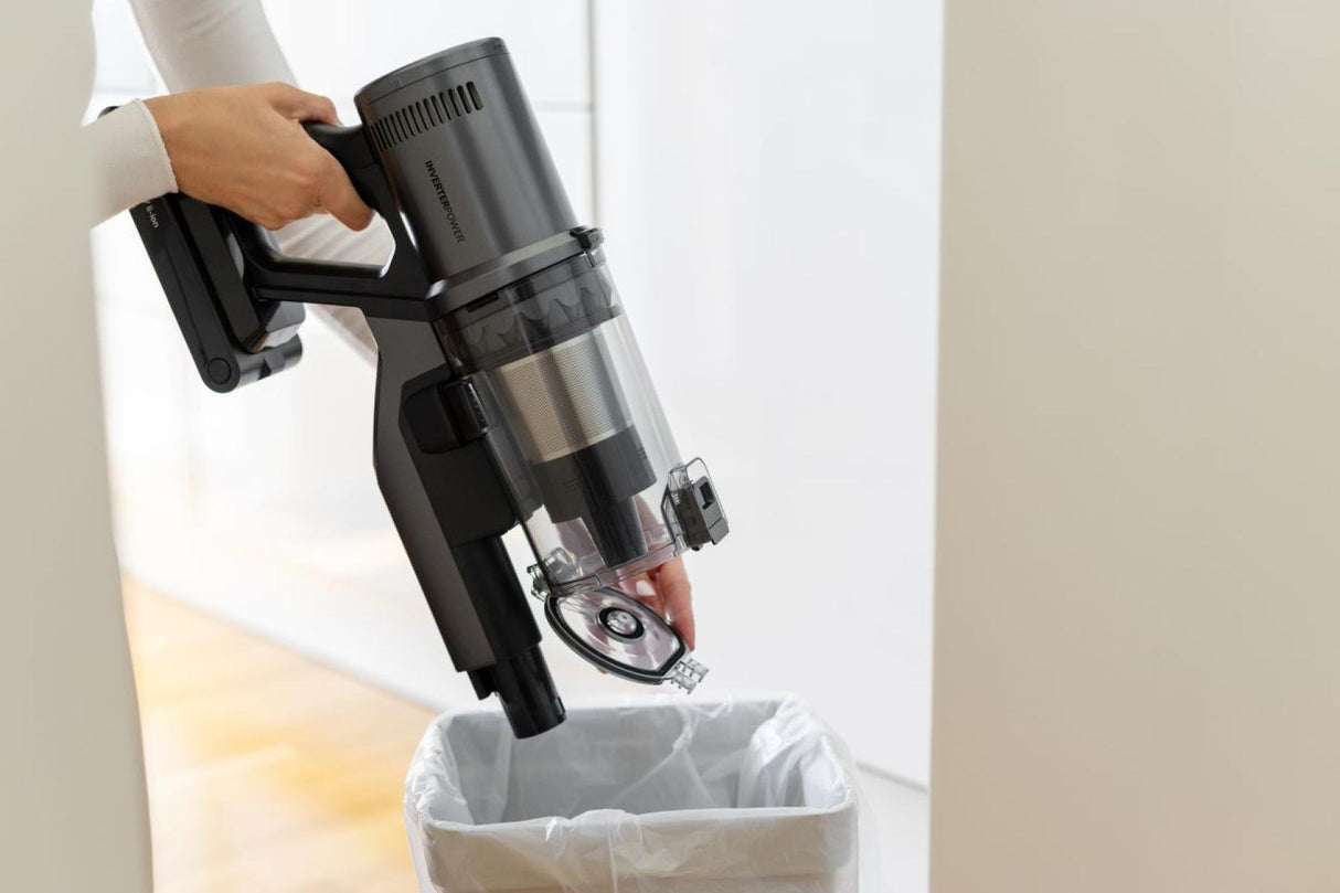 EAN 3838783075833 - Gorenje SVC296749NEBL Aspiradora escoba 2 en 1 Batería Secar HEPA Sin bolsa 0,6 L 550 W Carbón vegetal imagen 52