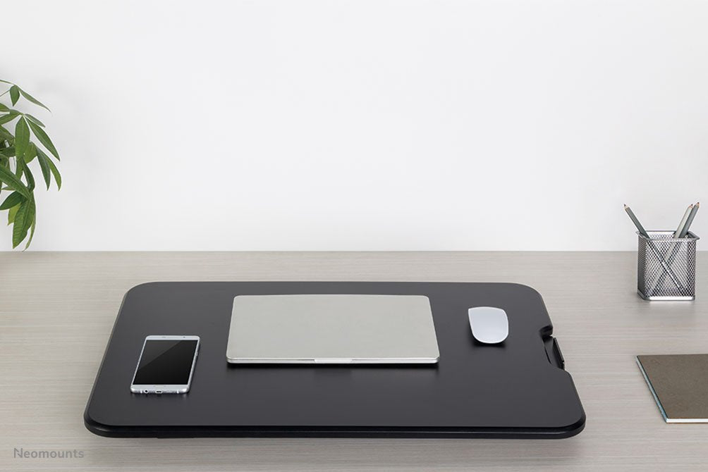 EAN 8717371448417 - Neomounts NS-WS050BLACK estacion de trabajo sentado o de pie imagen 17