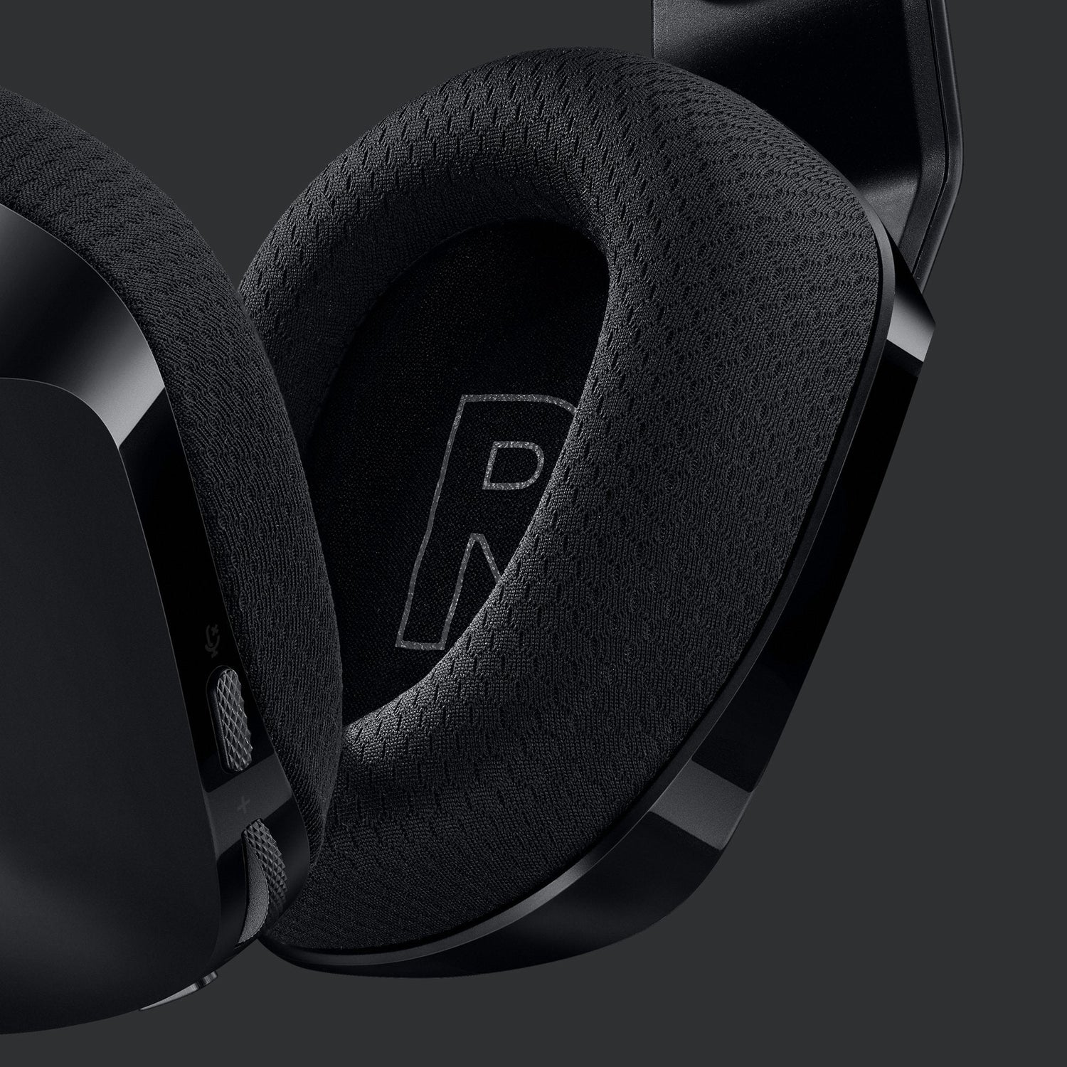 EAN 5099206088719 - Logitech G 981-000864 auricular y casco Auriculares Inalámbrico Diadema Juego Negro imagen 3
