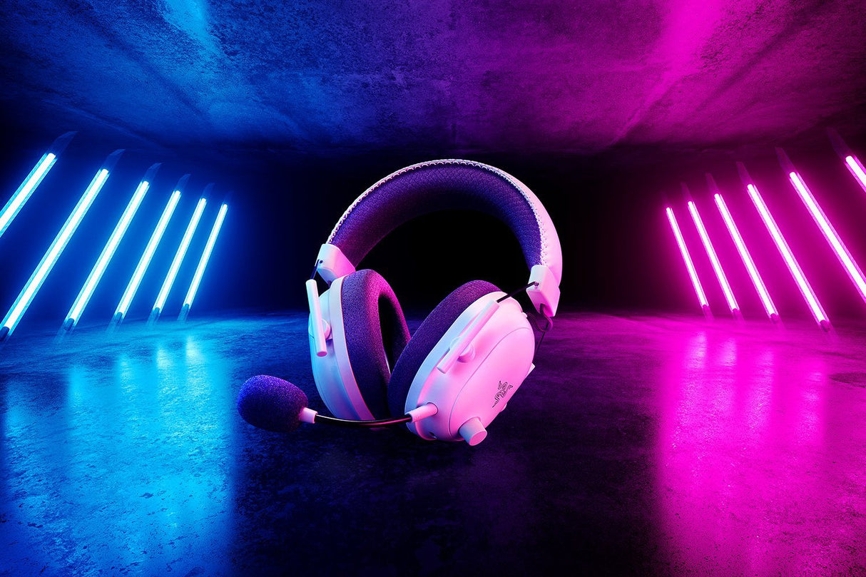 EAN 8887910060131 - Razer BlackShark V2 Pro Auriculares Inalámbrico Diadema Juego Bluetooth Blanco imagen 2