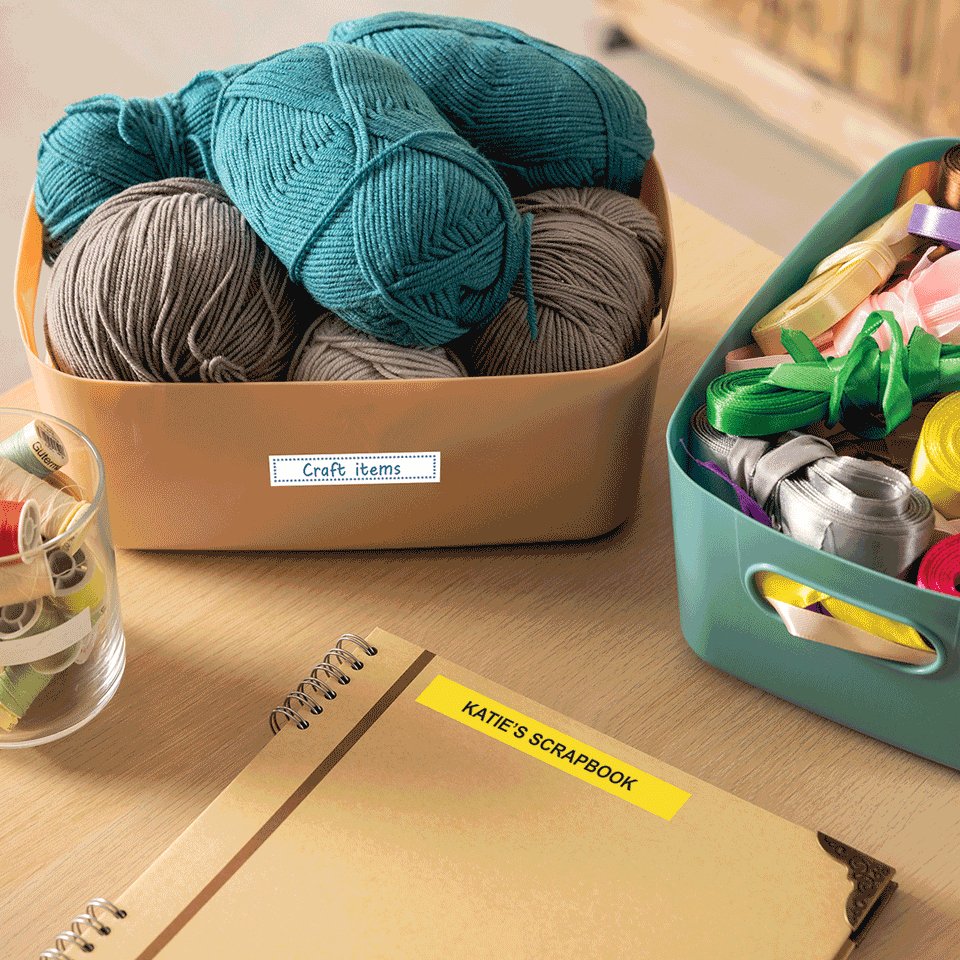 EAN 4977766835855 - Brother BTAG-233 cinta para impresora de etiquetas Azul sobre blanco imagen 4