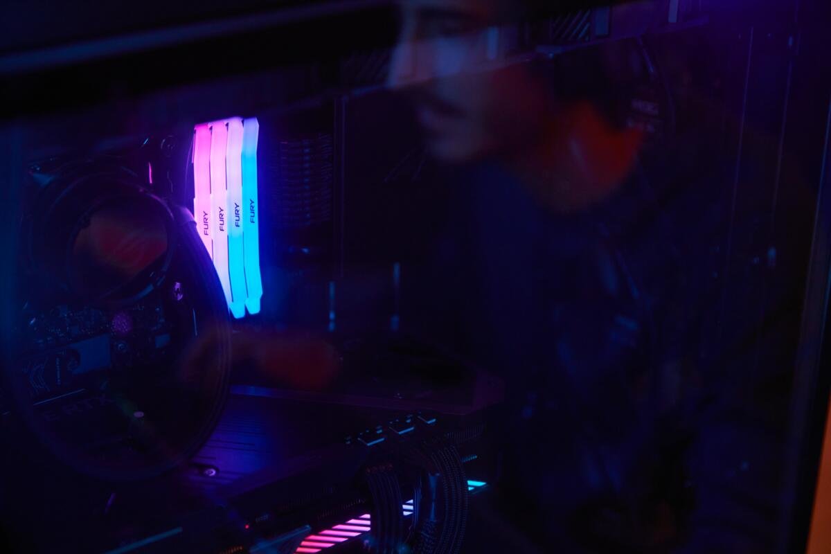 Memoria Kingston Technology Fury Renegade Rgb 32 Gb 1 X 32 Gb Ddr5 6400 Mhz Kf564c32rsa-32