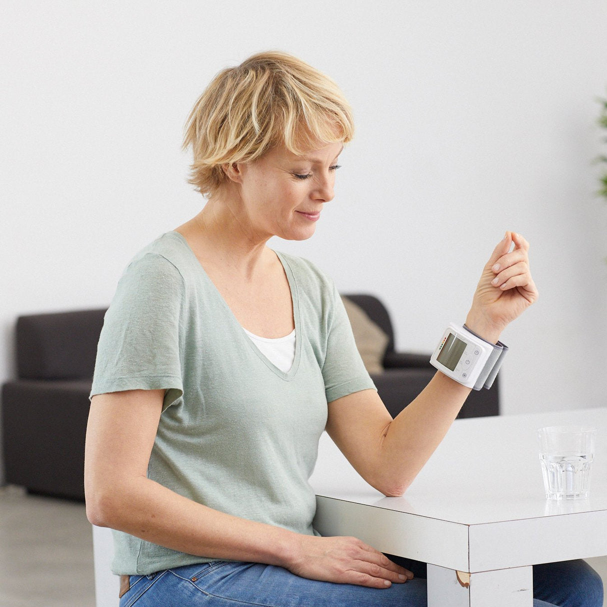 EAN 4015588510748 - Medisana BW 320 Muñeca Automático 2 usuario(s) imagen 3