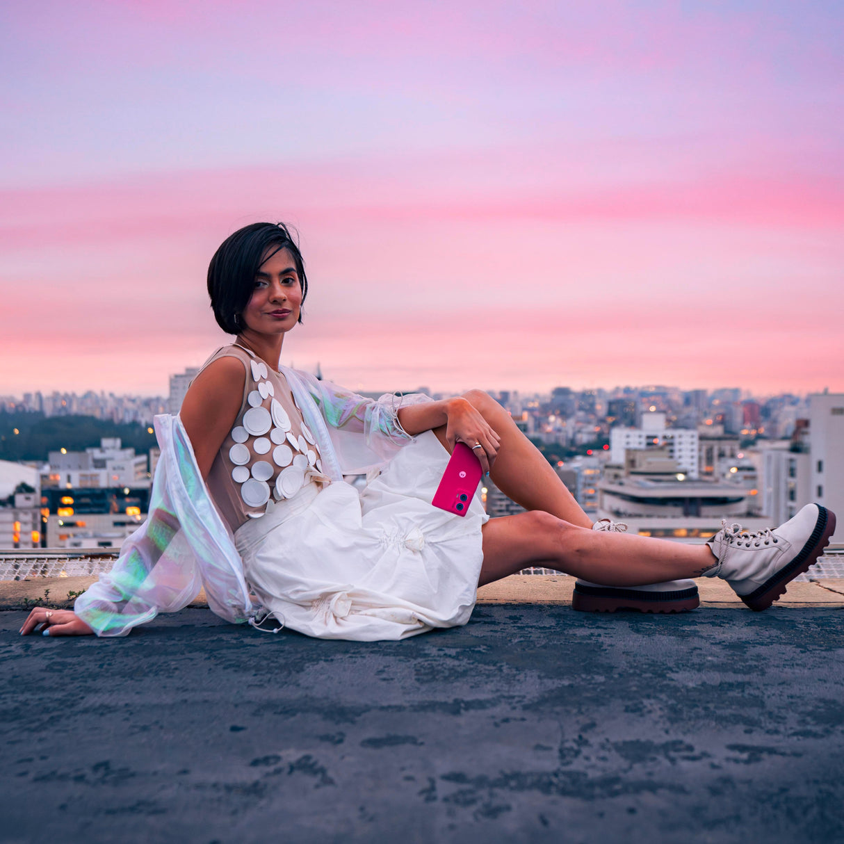 Smartphone Motorola Edge 50 Fusion 256gb, Rosa Intenso, Piel Sintética, Dual Sim, Android 14, 8 Gb Lpddr5 Pb3t0027fr