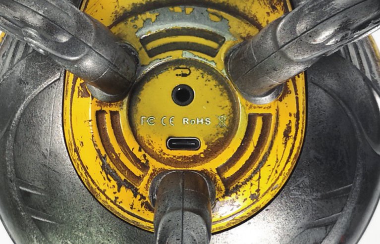 Zoeao Gravastar H Altavoz Bluetooth Amarillo Dañado Por La Guerra Edición Limitada