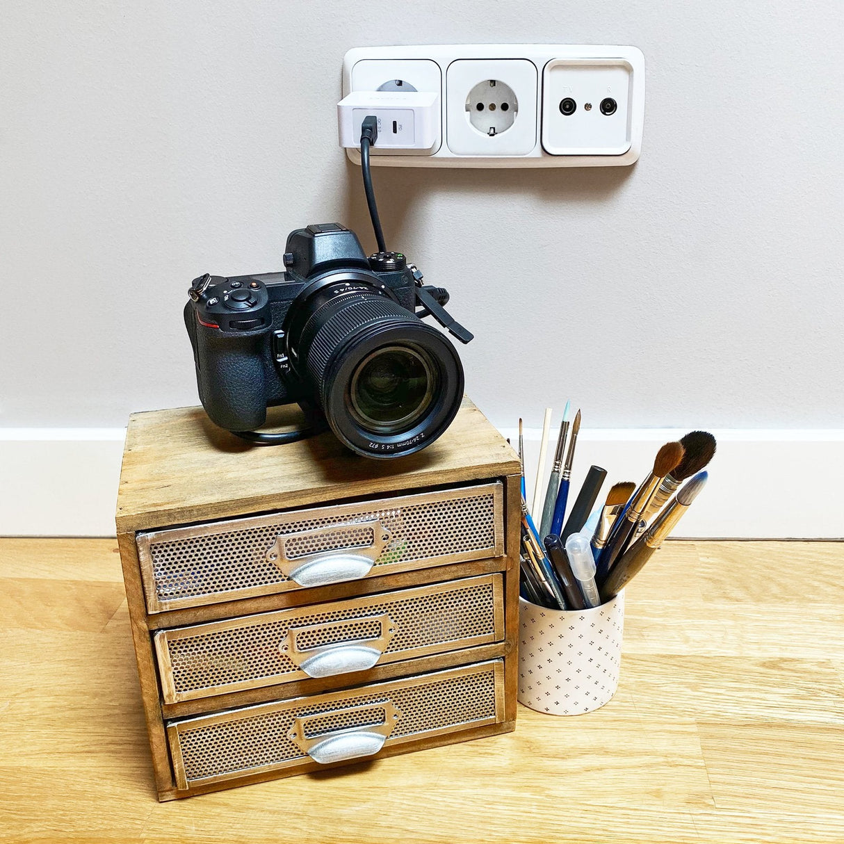 Tooq Cargador De Pared Usb 3.0, Usb-C - Carga Rapida - Blanco