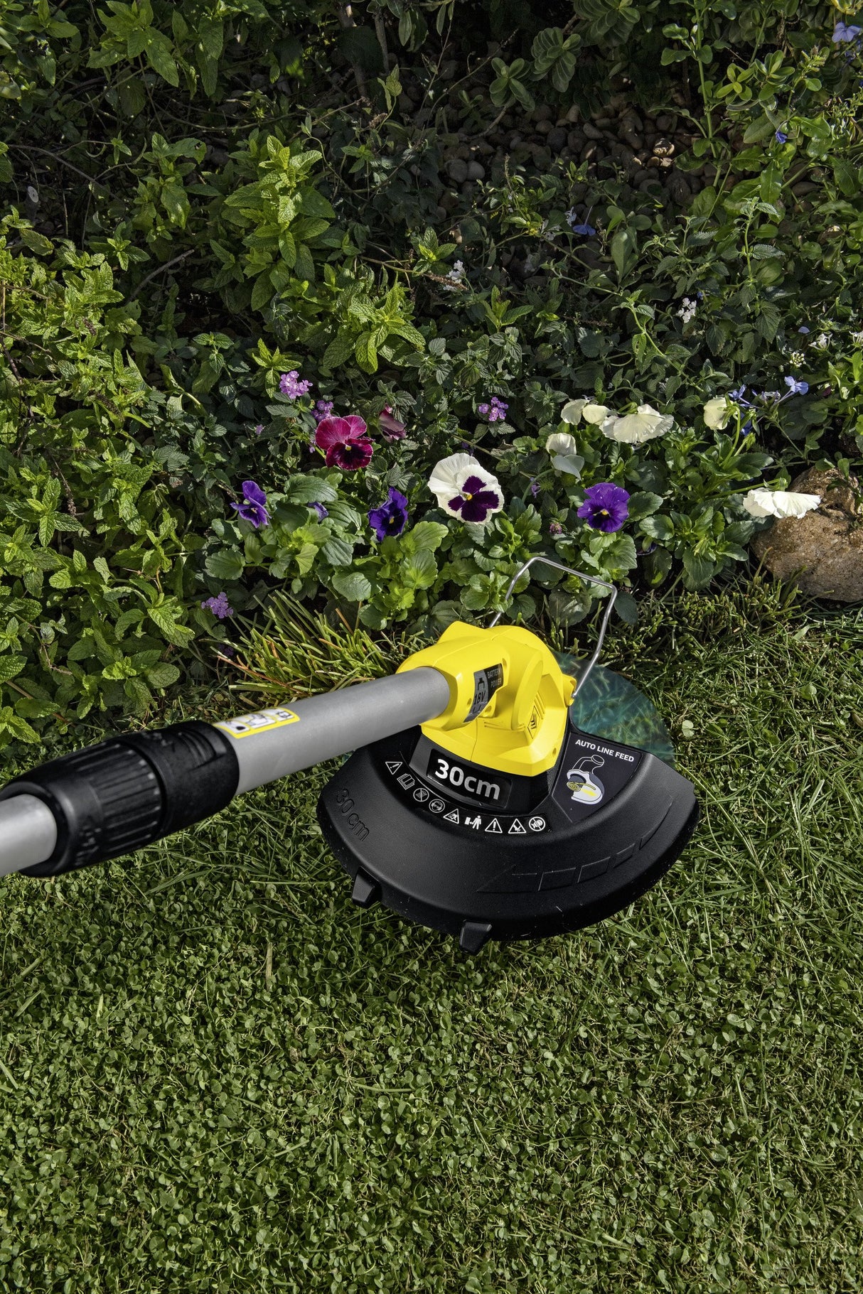 EAN 4054278550244 - Kärcher LTR 18-30 30 cm Batería Negro, Plata, Amarillo imagen 6