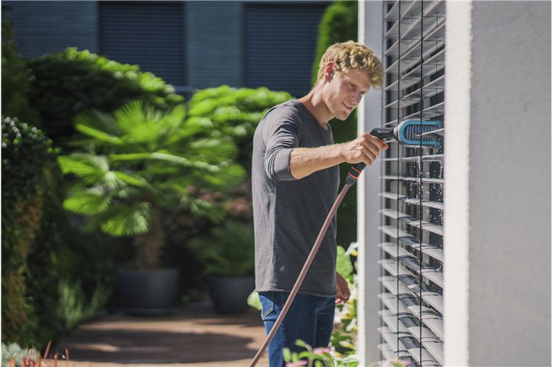 Gardena Cepillo Para Persianas Cleansystem, Cepillo De Lavado Gris/Turquesa, Cabezal Giratorio 90° Por Ambos Lados 18850-20