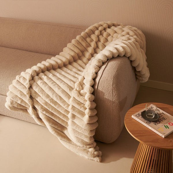 Duux Yentl Wrmedecke Striped Rabbit Faux Fur Beige (200x200)
