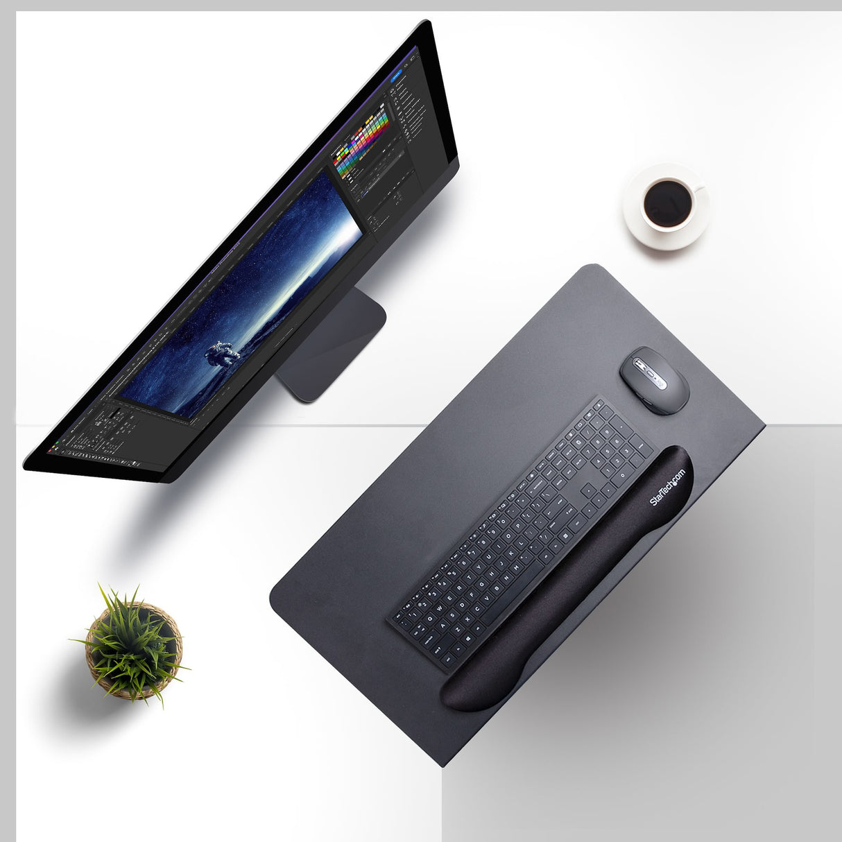 EAN 0065030882330 - StarTech.com DSKCRNRSLV bandeja de escritorio/organizador Negro imagen 4
