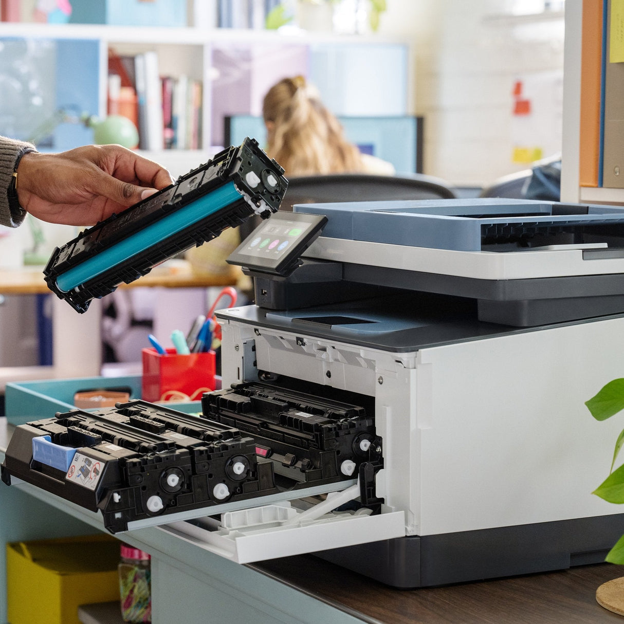 EAN 5715063700266 - HP Color LaserJet Pro MFP 3302fdw Prntr Laser A4 600 x 600 DPI 25 ppm Wifi imagen 10