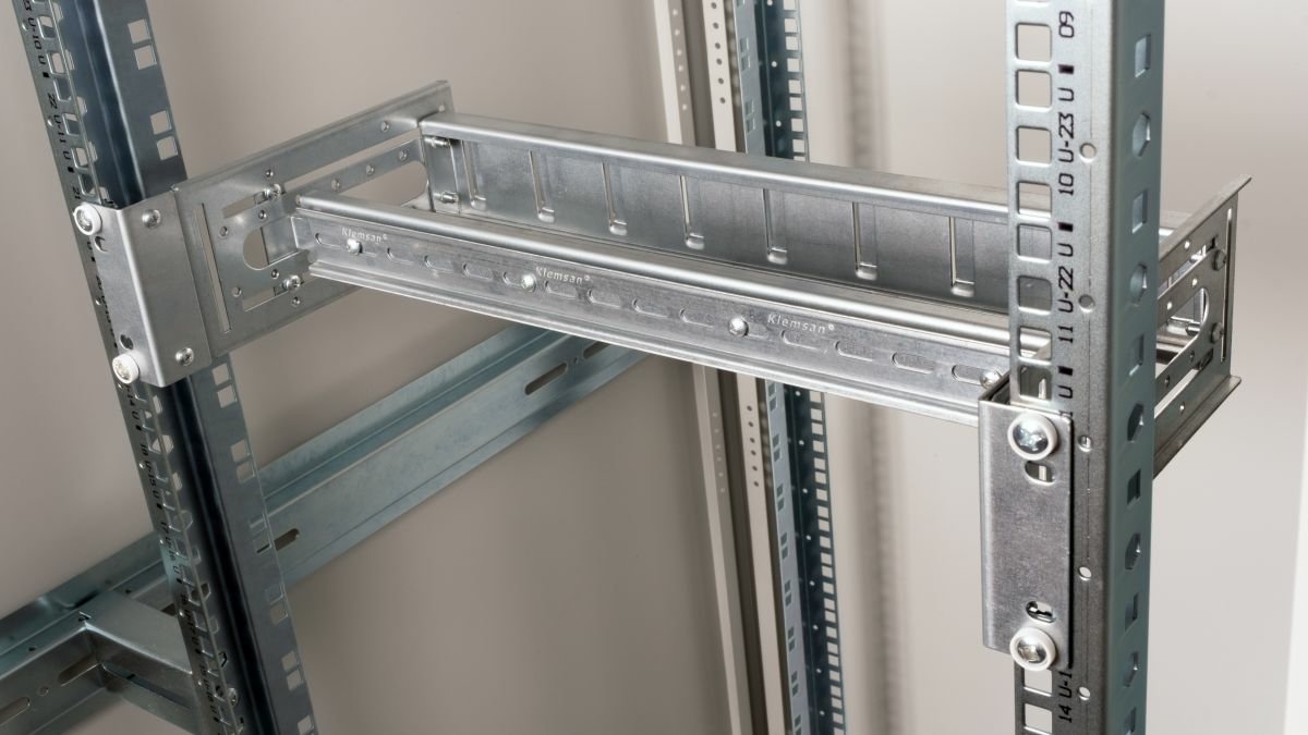 EAN 4015867233757 - Equip EZR-DIN-3 accesorio de bastidor Carril de rack imagen 2