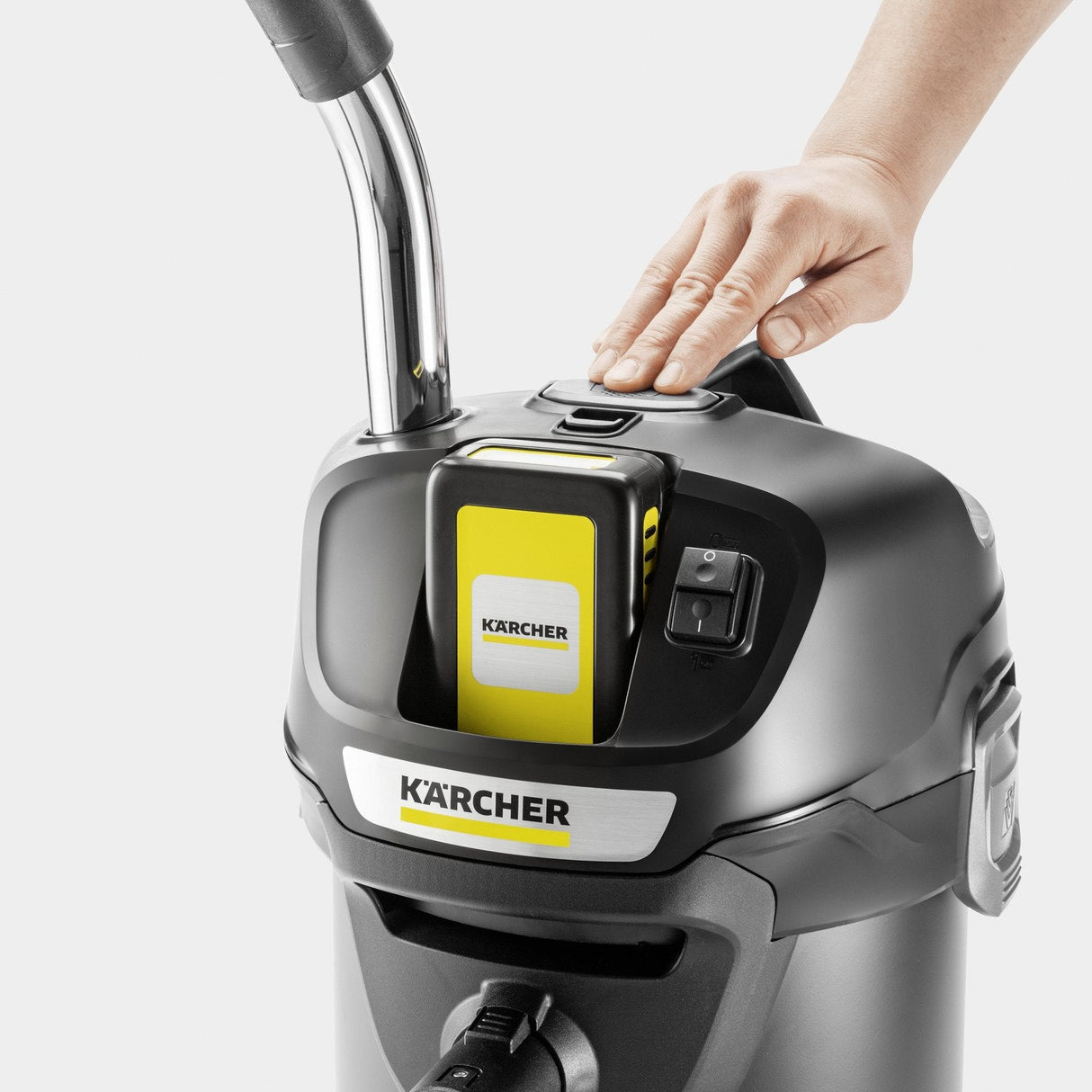 EAN 4054278662077 - Kärcher AD 2 Negro 14 L 230 W imagen 4