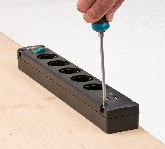 Brennenstuhl Bremounta Base Múltiple 3 M 5 Salidas Ac Interior Negro