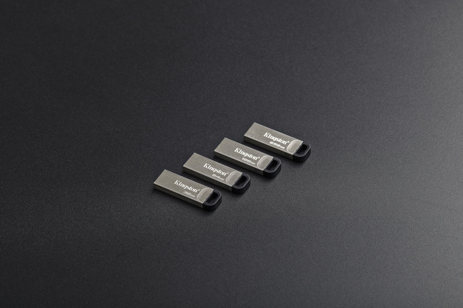 EAN 0740617309119 - Kingston Technology DataTraveler Kyson unidad flash USB USB tipo A 3.2 Gen 1 (3.1 Gen 1) Plata imagen 6