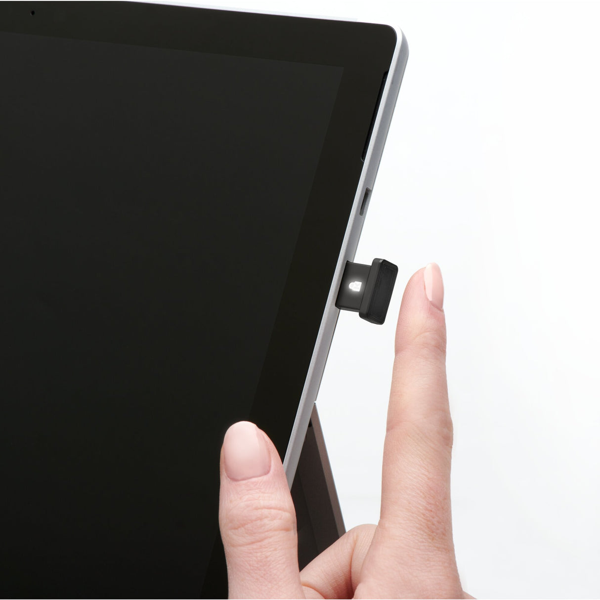 EAN 0085896647089 - Kensington VeriMark lector de huella digital USB tipo A Negro imagen 2