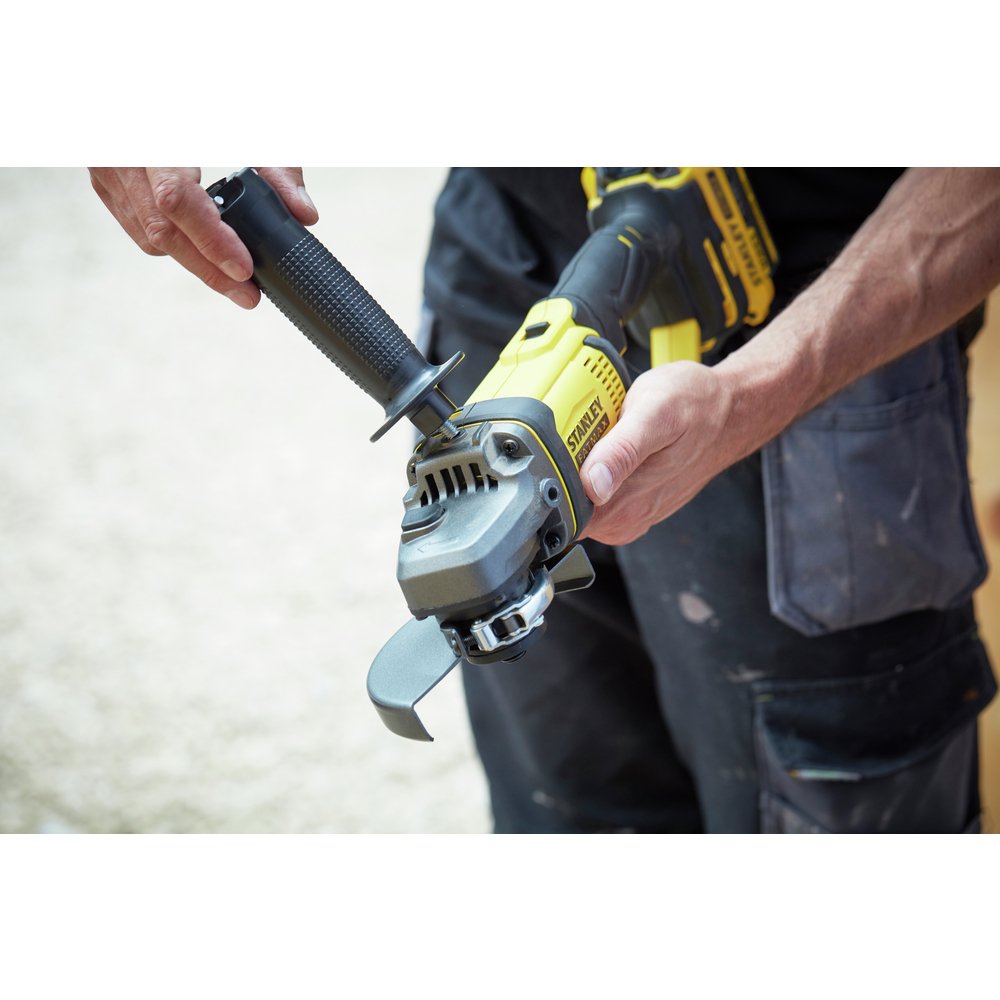 EAN 5035048724170 - Stanley FATMAX SFMCG400B-XJ amoladora angular 12,5 cm 9000 RPM 2,66 kg imagen 3