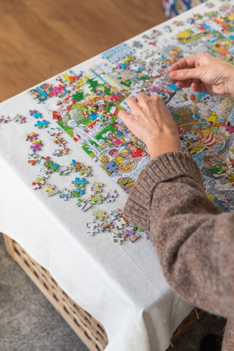 EAN 8710126190906 - Jan van Haasteren National Championships Puzzling 1000 pcs Puzzle rompecabezas 1000 pieza(s) Cómics imagen 4