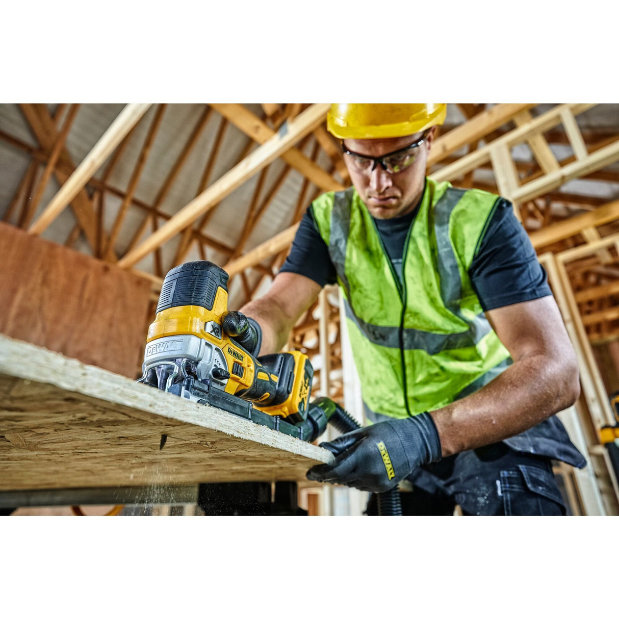 EAN 5035048705742 - DeWALT DCS335N-XJ power jigsaws 2 kg imagen 6