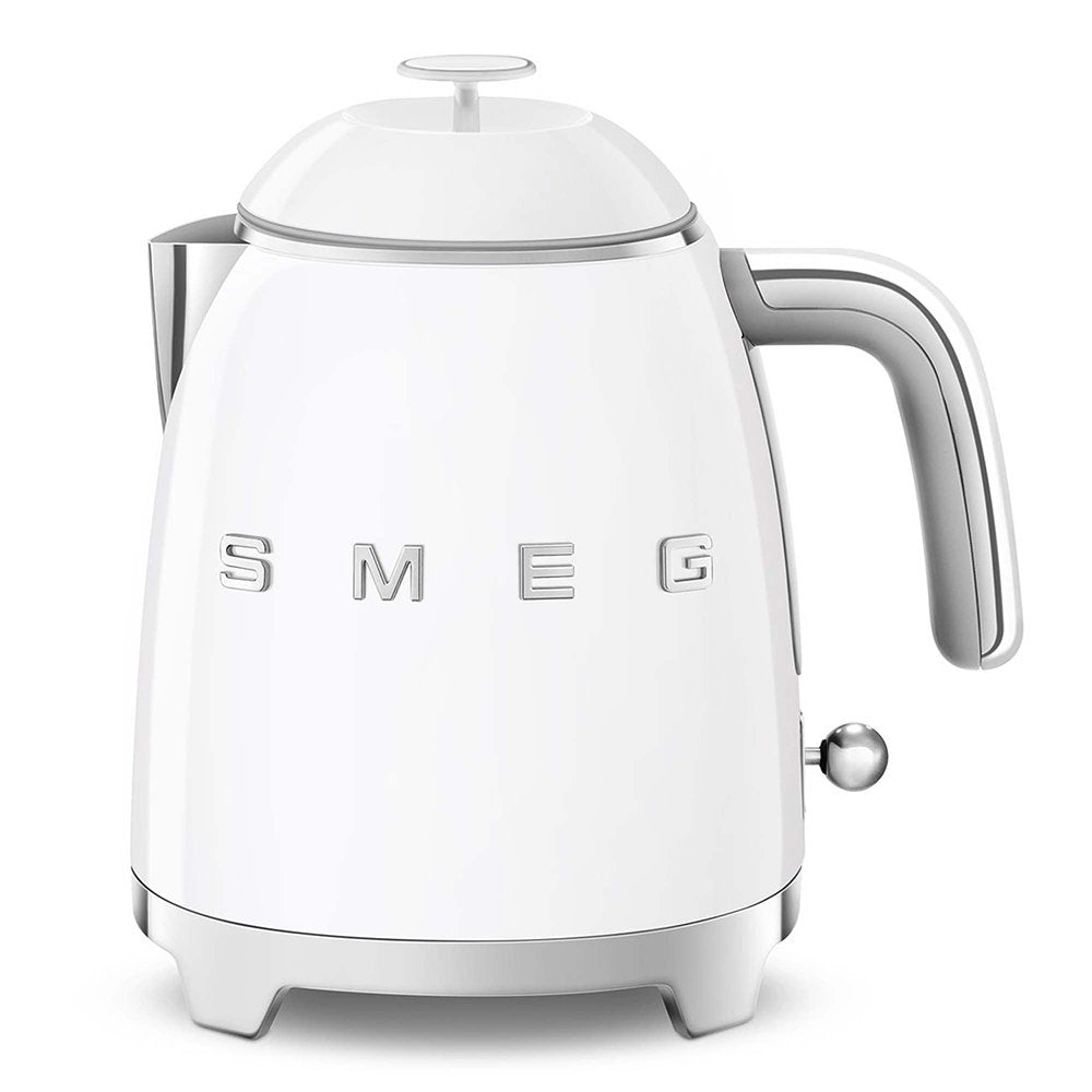 EAN 8017709302221 - Smeg KLF05WHEU tetera eléctrica 0,8 L 1400 W Blanco imagen 1