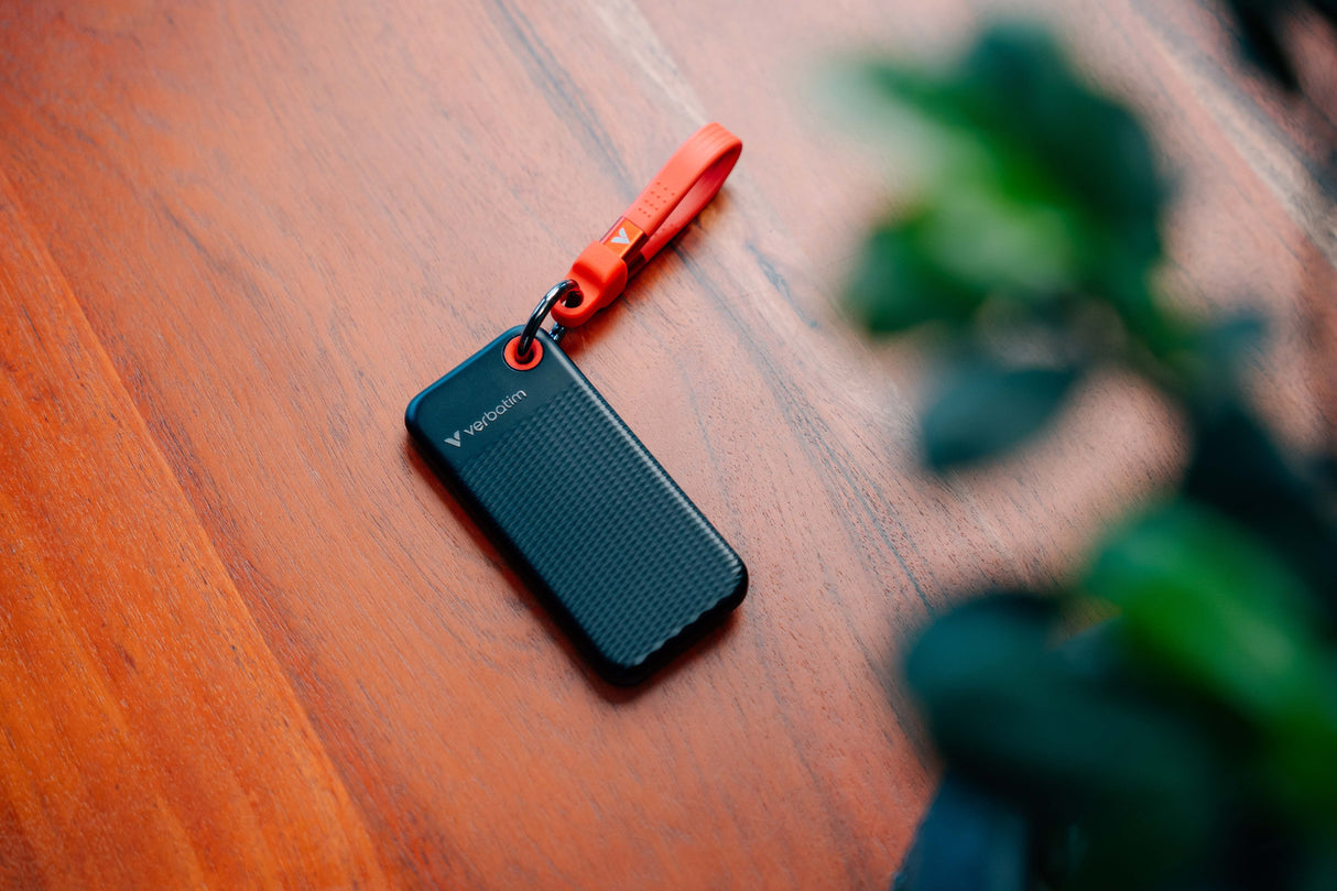 Verbatim Pocket Ssd Usb 3.2 2tb Black/Red 32196