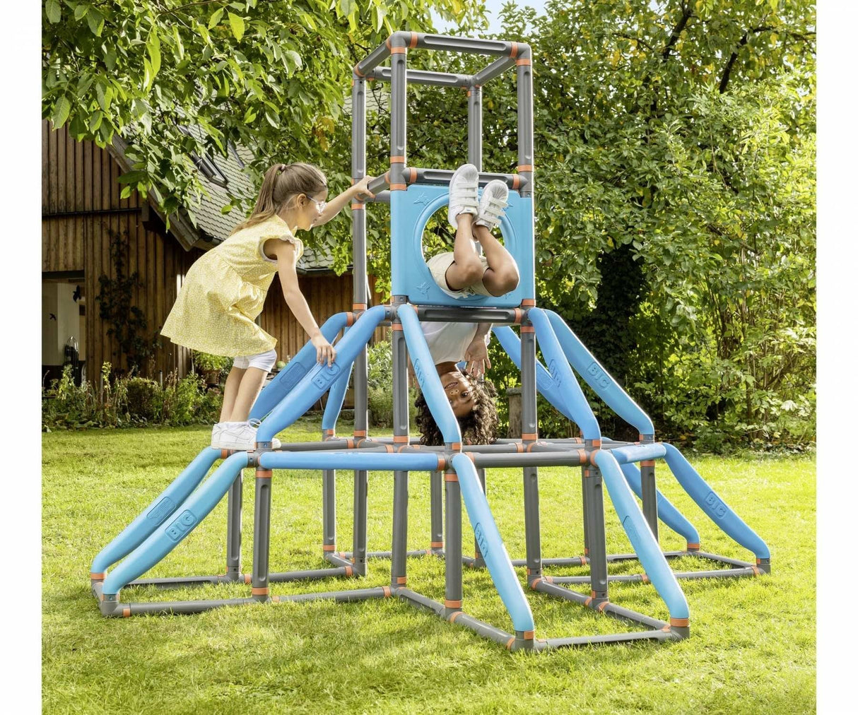 Big Kraxxl - The Giant