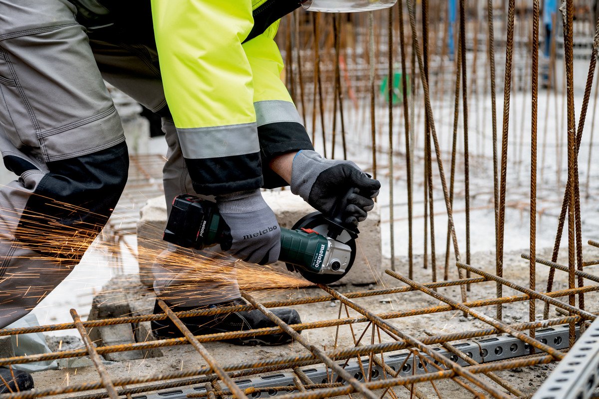 Amoladora Metabo W 18 L 9-125 Quick Angular 12,5 Cm 8500 Rpm 2,3 Kg