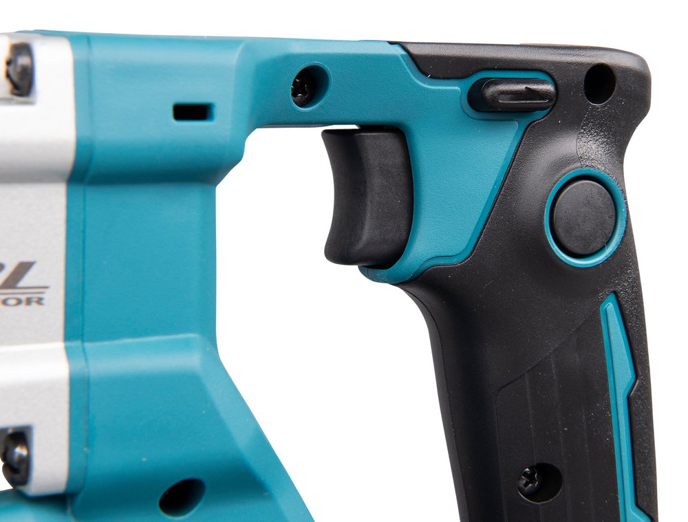 Destornillador De Cargador Inalámbrico Makita Dfr551z, 18 Voltios Negro/Azul, Sin Batería Ni Cargador