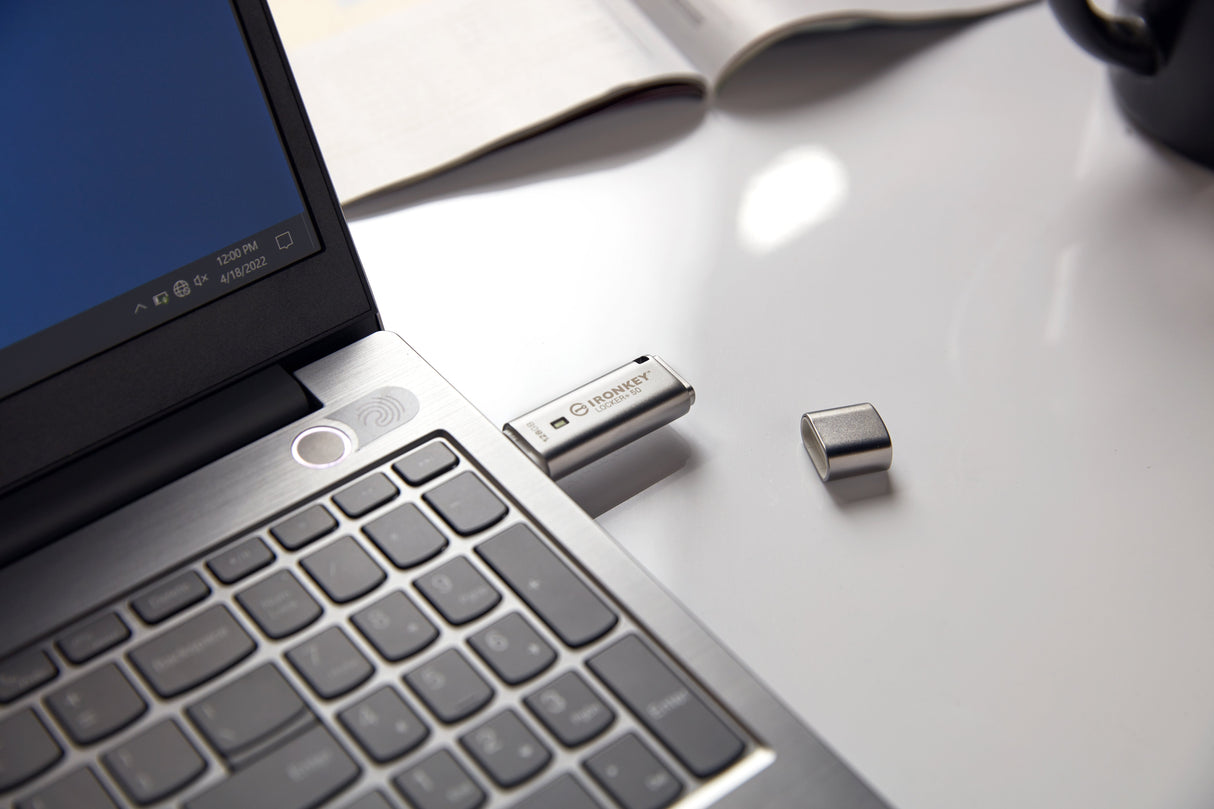 EAN 0740617329391 - Kingston Technology IronKey Locker+ 50 unidad flash USB USB tipo A 3.2 Gen 1 (3.1 Gen 1) Plata imagen 8