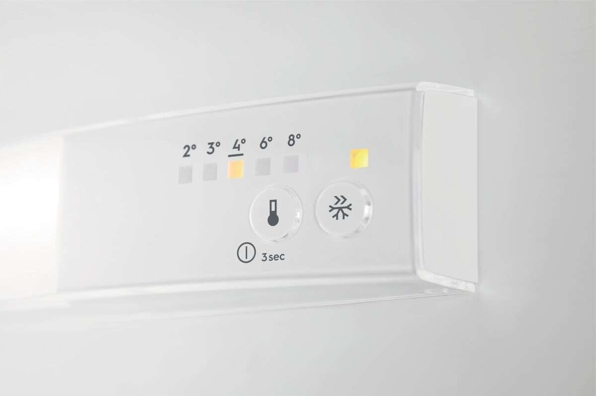 EAN 7333394014555 - Electrolux LFB3AE12S nevera combi Integrado 188 L Blanco imagen 8
