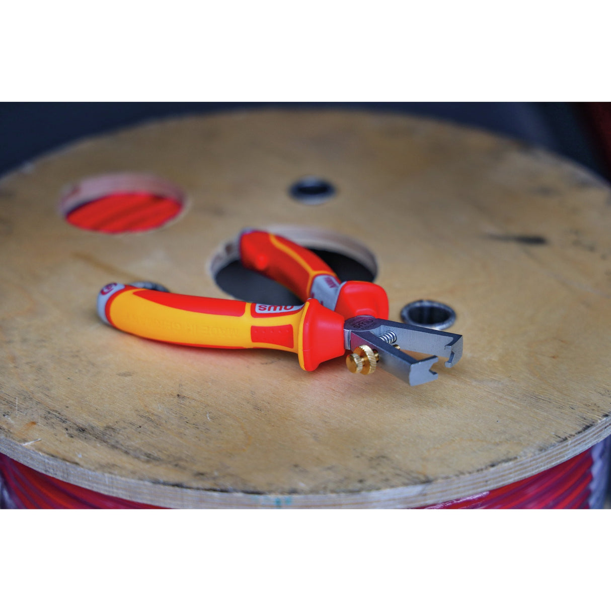 Nws Wire Stripping Pliers Vde