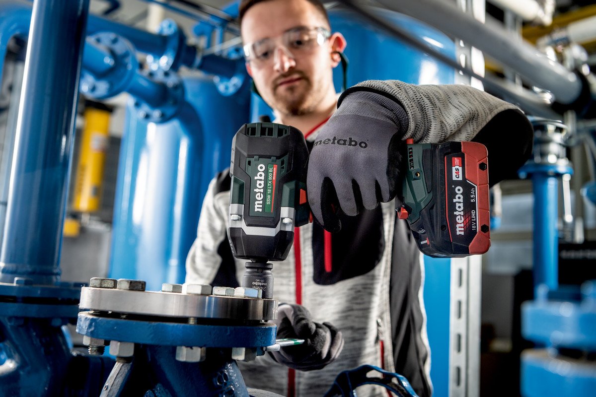 Metabo Ssw 18 Ltx 800 Bl Llave De Impacto Inalámbrica