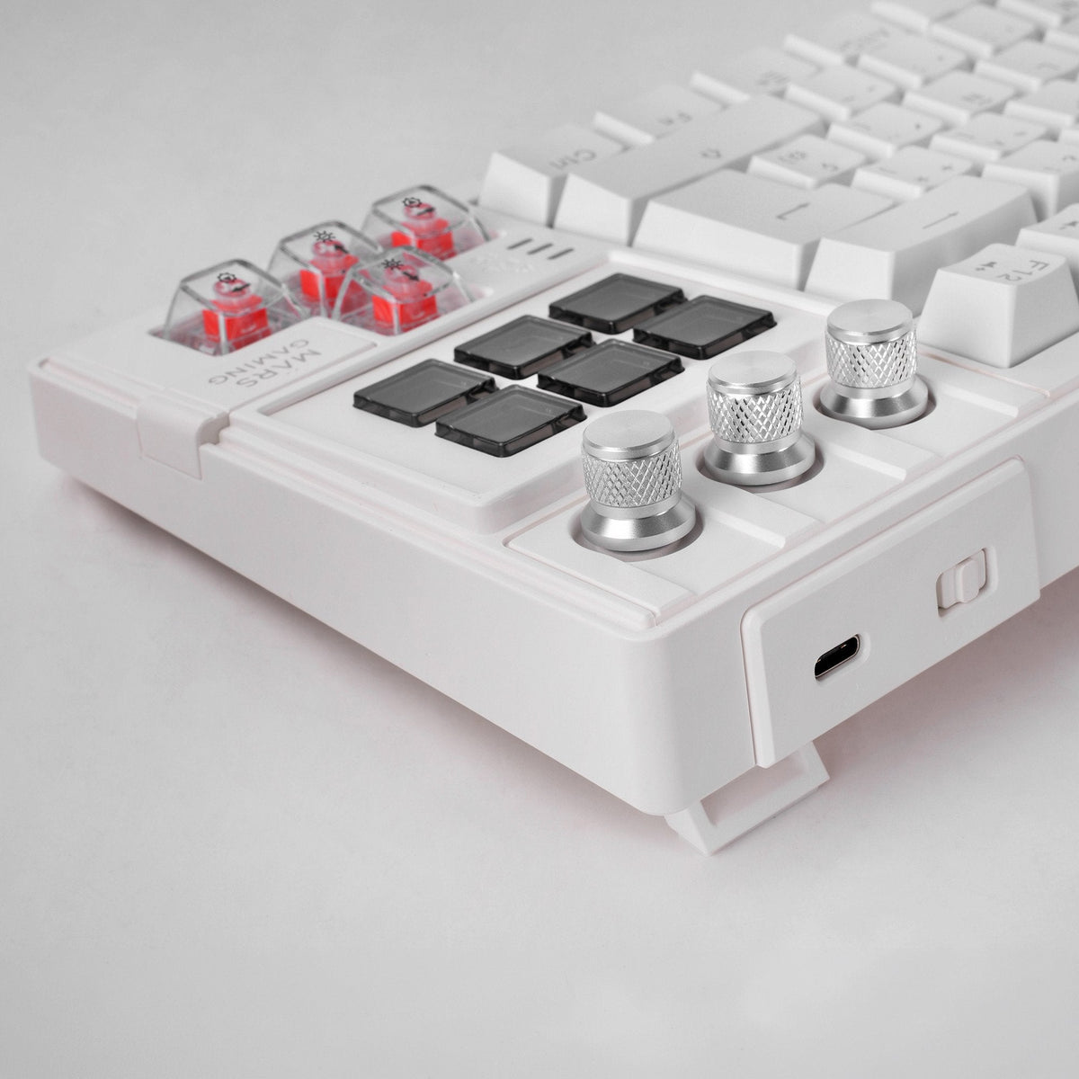 Teclado Gaming Mecánico Mars Gaming Mk-Master Switch Rojo Blanco Incluye Smartdeck