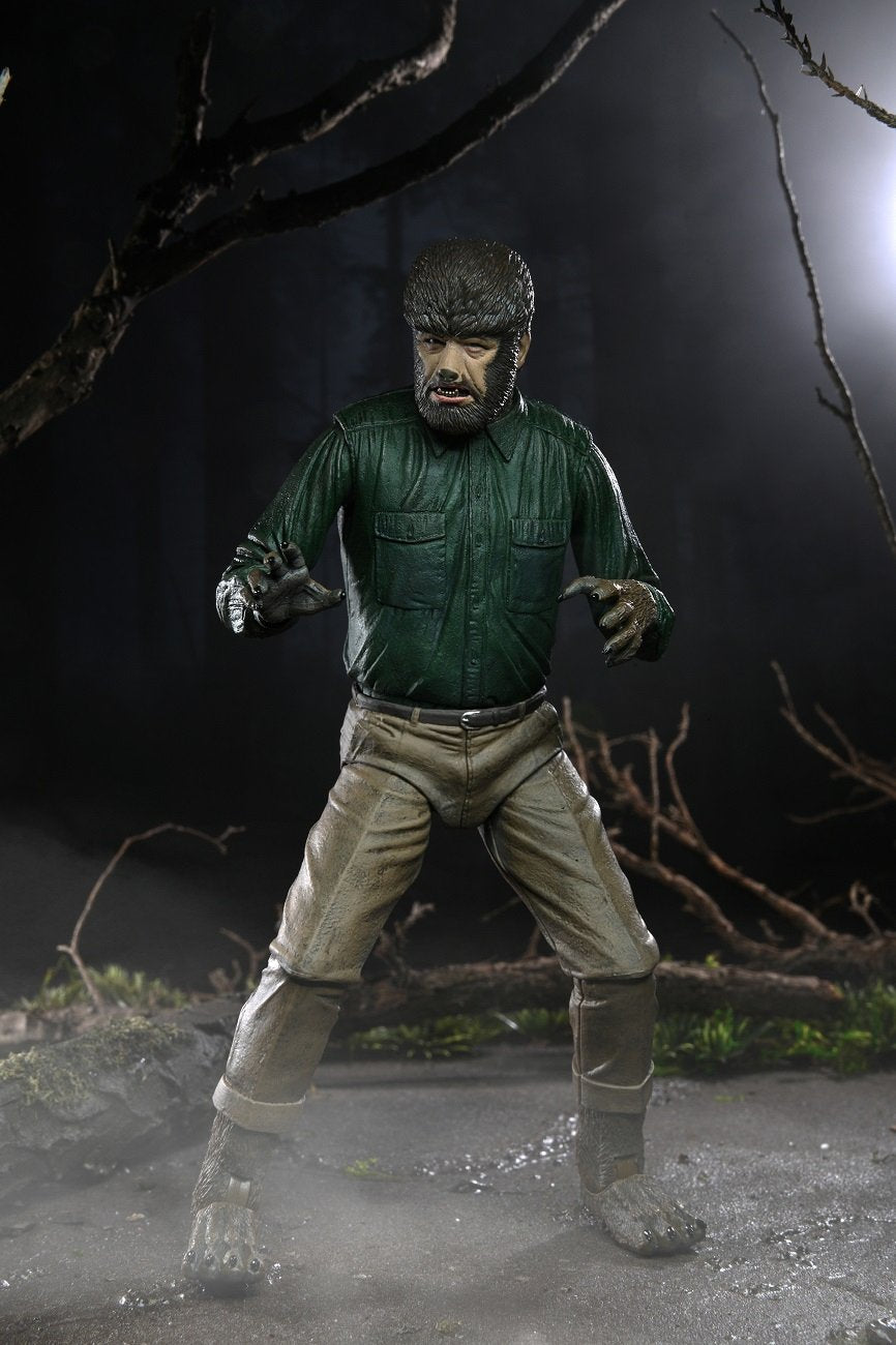Figura Hombre Lobo Universal Monsters 18cm