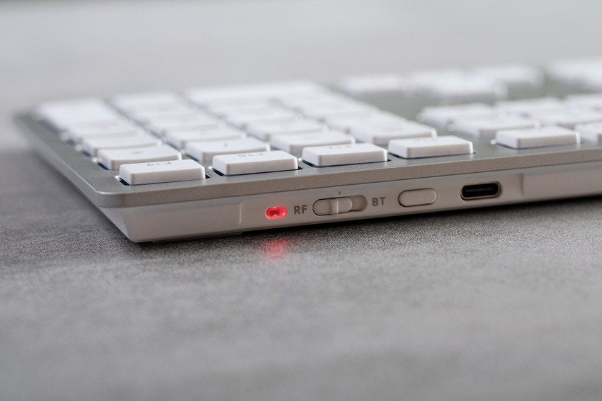 EAN 4025112099656 - CHERRY KW 9100 SLIM FOR MAC teclado Universal USB + Bluetooth QWERTZ Alemán Plata imagen 4