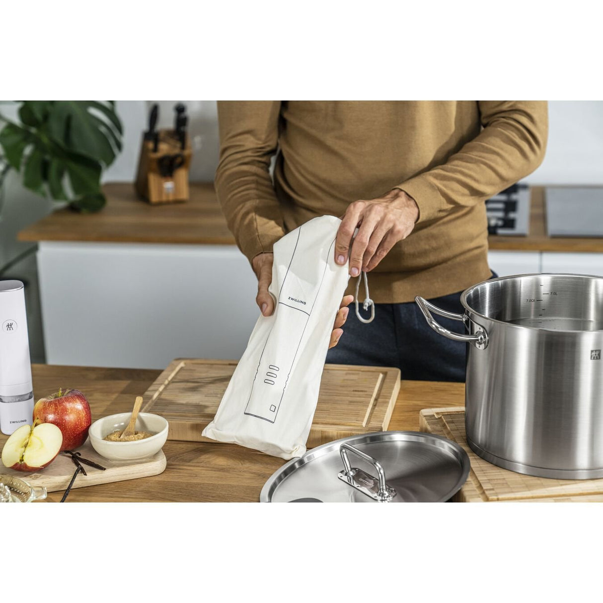 EAN 4009839546709 - ZWILLING Enfinigy Circulador de inmersión para cocción sous vide (al vacío a baja temperatura) imagen 5