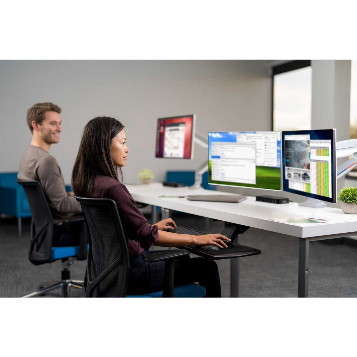 EAN 5028252597128 - Kensington K55470EU soporte para monitor Gris imagen 17