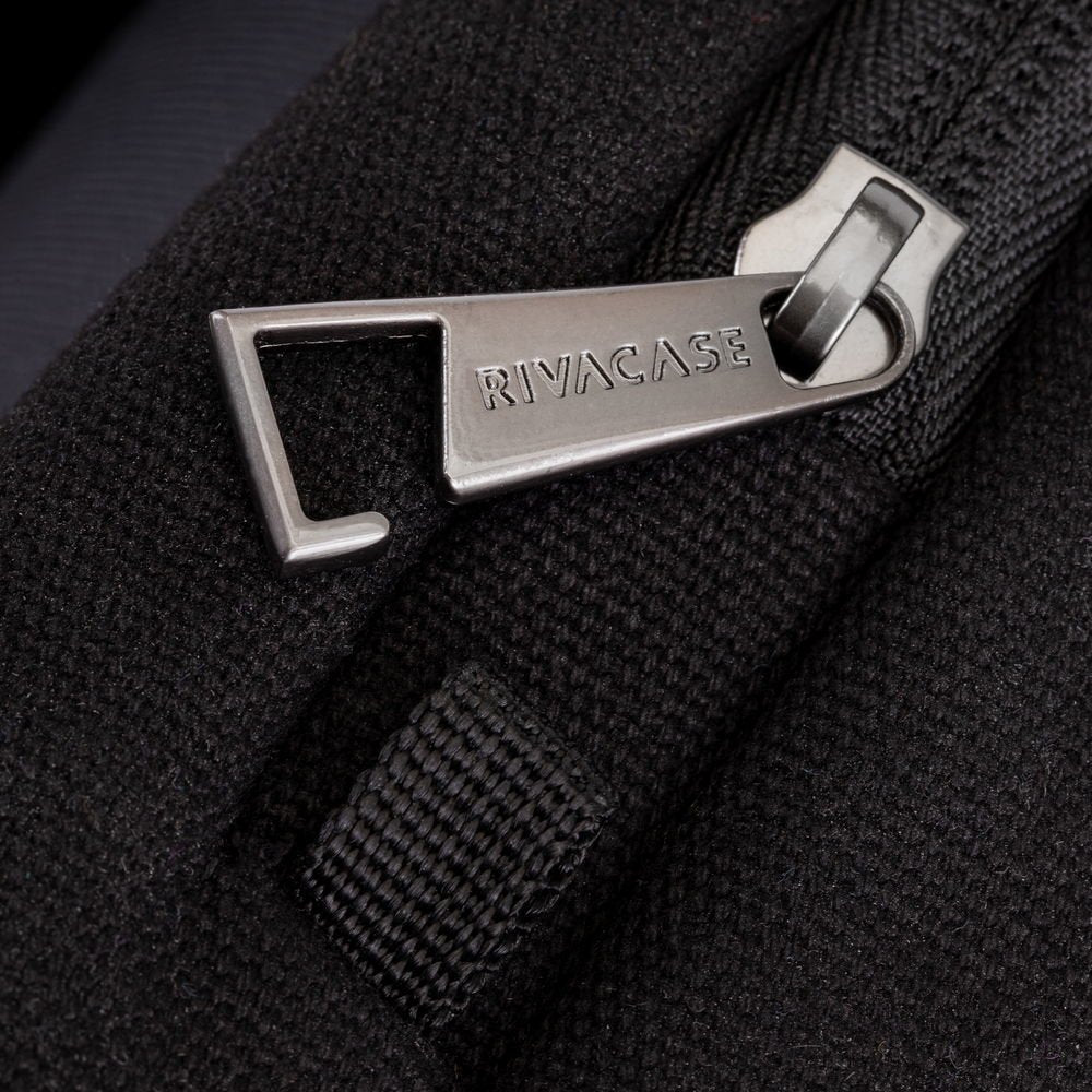 Mochila Riva Canvas Urban Para Portátil (14") Negro 8524