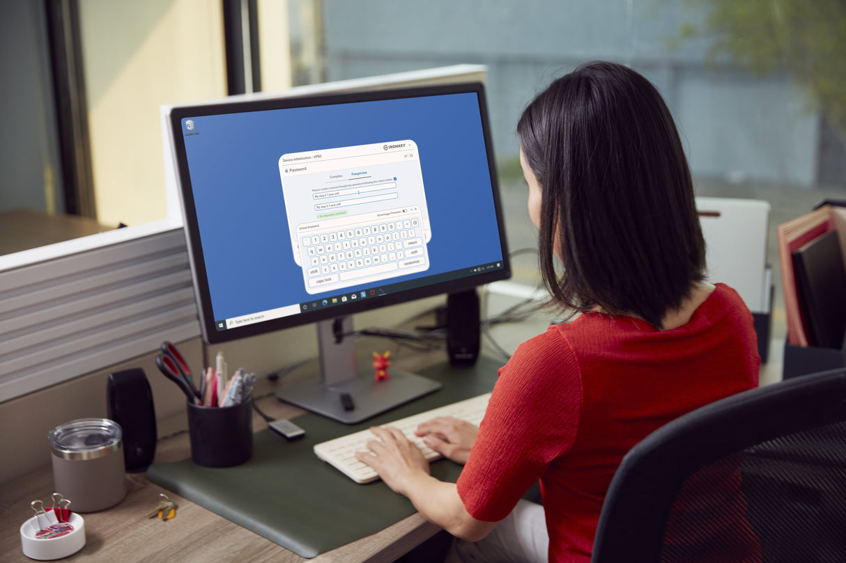 EAN 0740617338867 - Kingston Technology IronKey Vault Privacy 50 unidad flash USB USB Tipo C 3.2 Gen 1 (3.1 Gen 1) Negro, Azu imagen 6