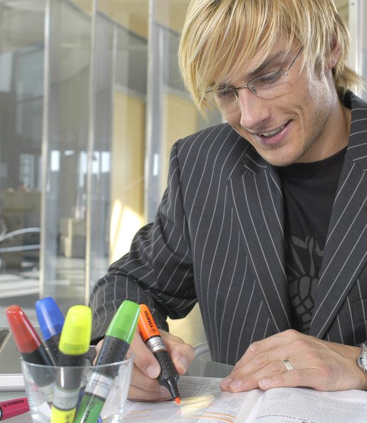 Rot Stabilo Boss Luminator Am T