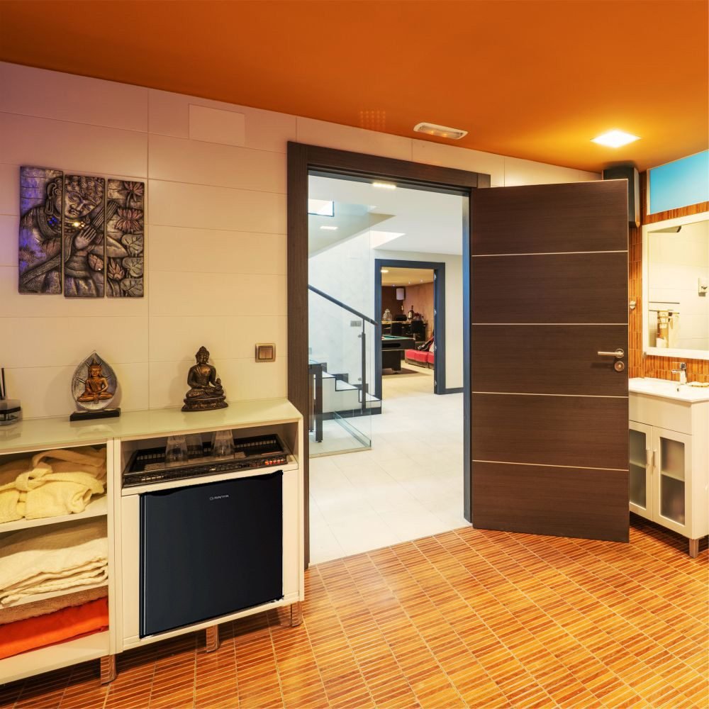 Electro. Nevera Manta 46l Negra