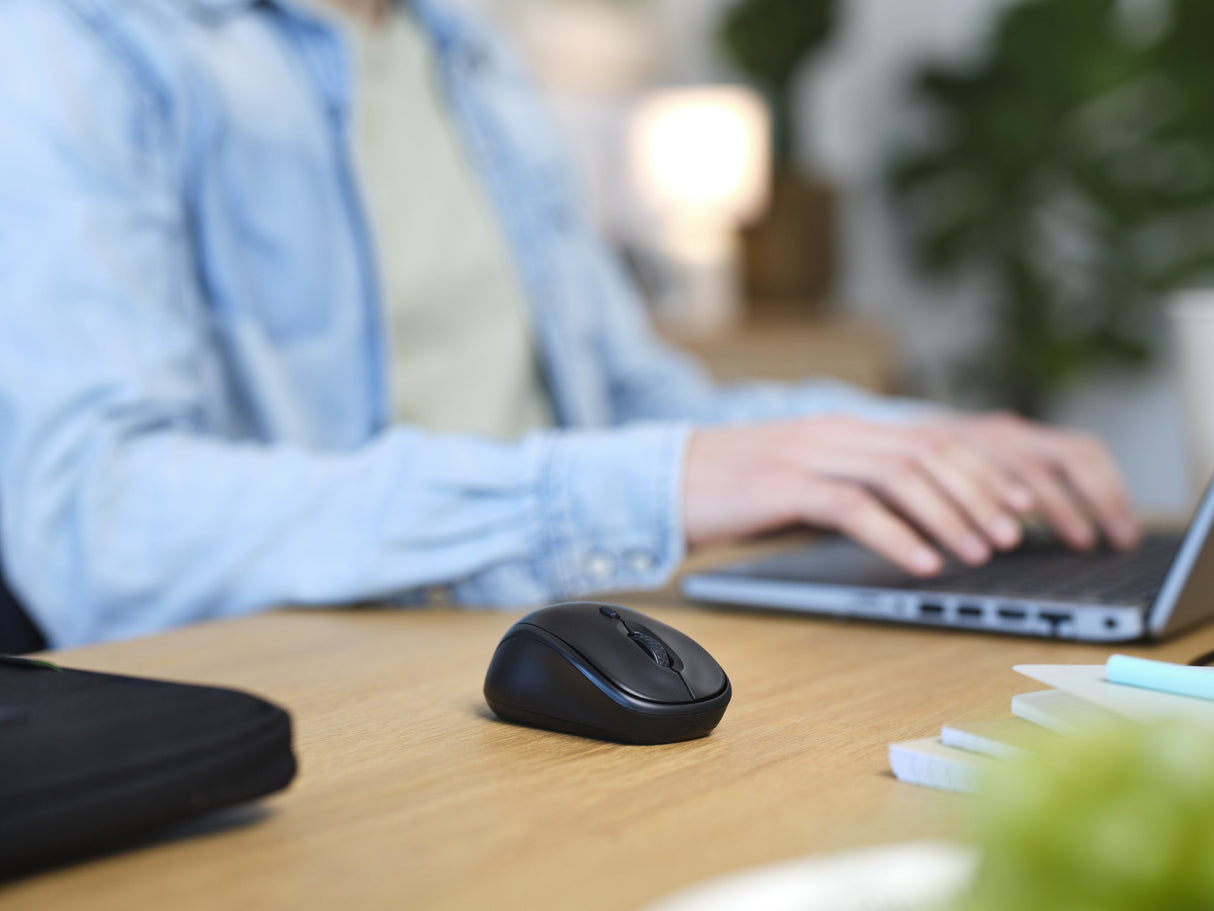 Maletín + Ratón Trust Gaming Bologna Para Portátiles Hasta 16' Negro