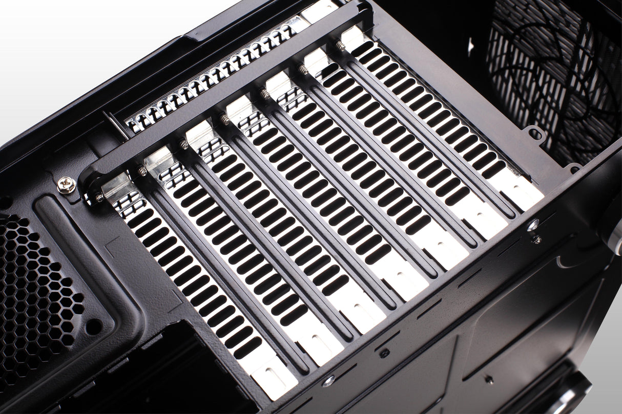 EAN 4710679810041 - Silverstone GD07 HTPC Negro imagen 7