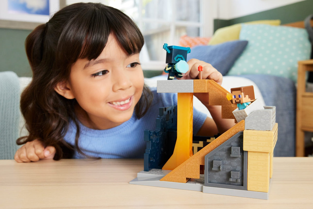EAN 194735238101 - Minecraft HXT72 figura de juguete para niños imagen 2